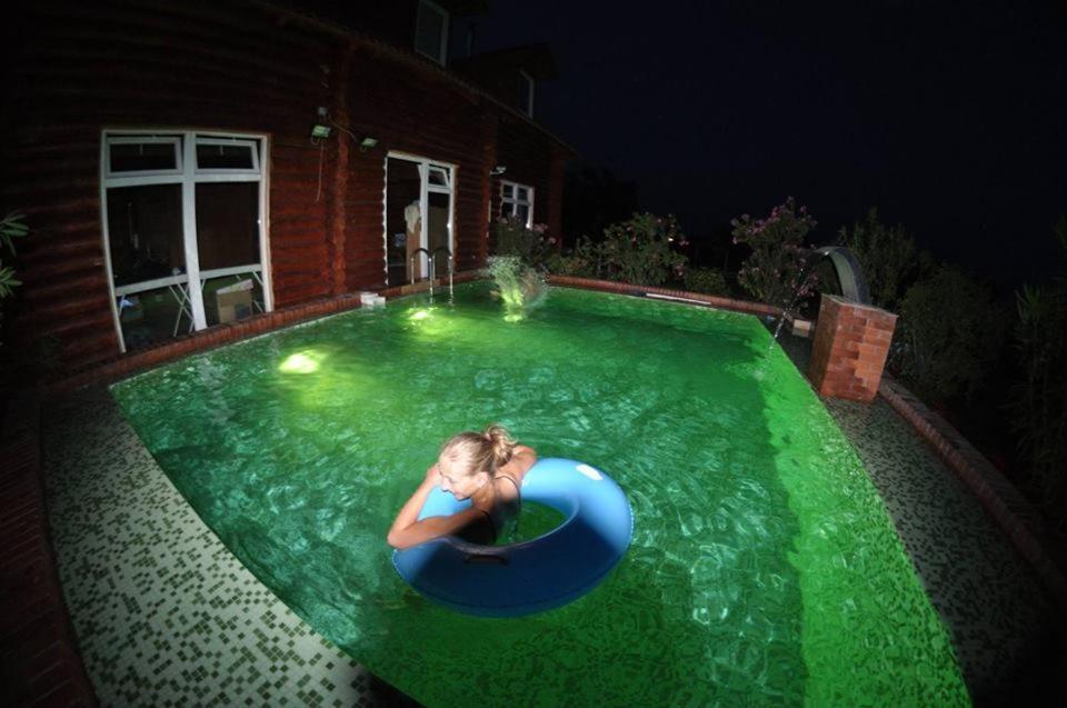 Roenk-Wellness Panzio Mezopeterd Bed & Breakfast Luaran gambar