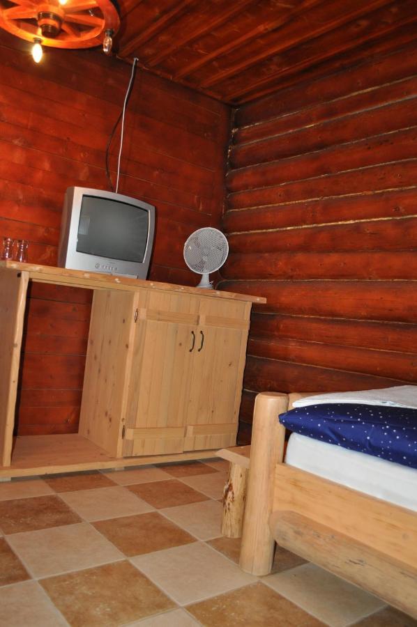 Roenk-Wellness Panzio Mezopeterd Bed & Breakfast Luaran gambar