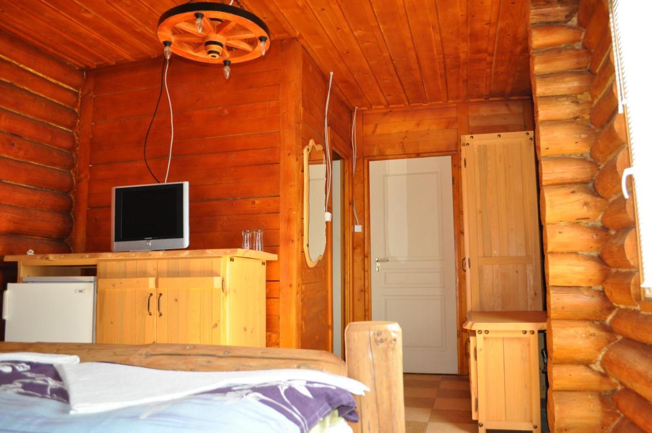 Roenk-Wellness Panzio Mezopeterd Bed & Breakfast Luaran gambar